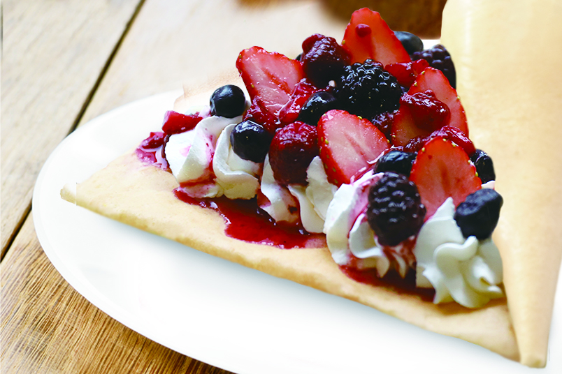 ミックスベリークリームクレープ 期間限定発売中！
